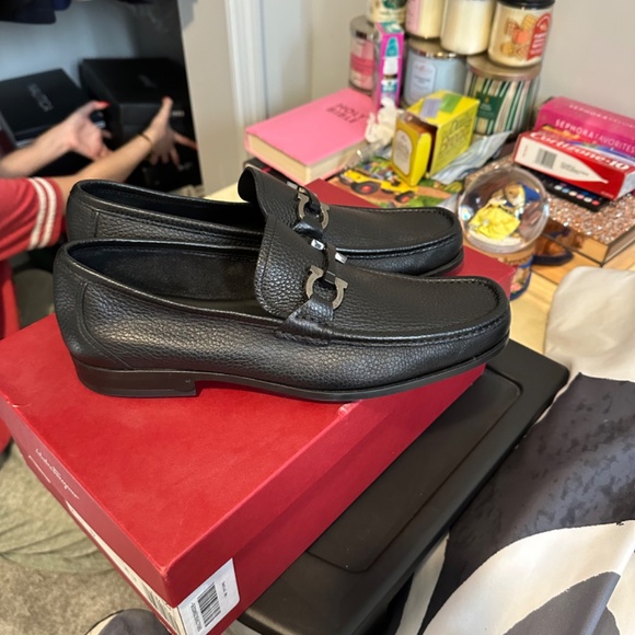 Men’s Ferragamo loafer